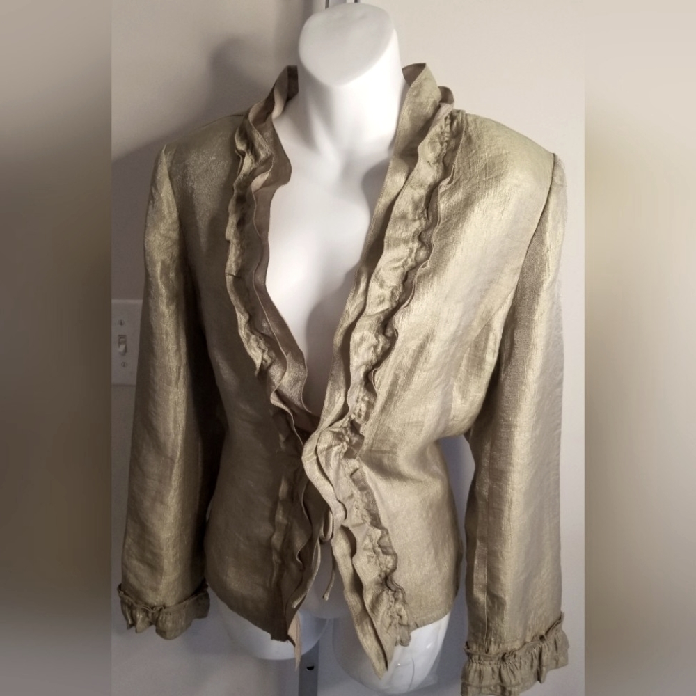 Ruffle jacket